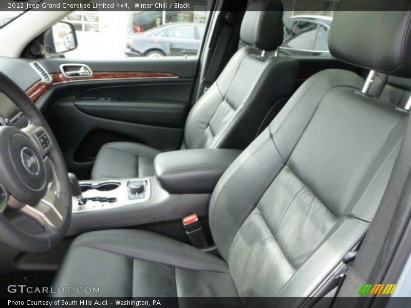 Front Seat of 2012 Grand Cherokee Limited 4x4