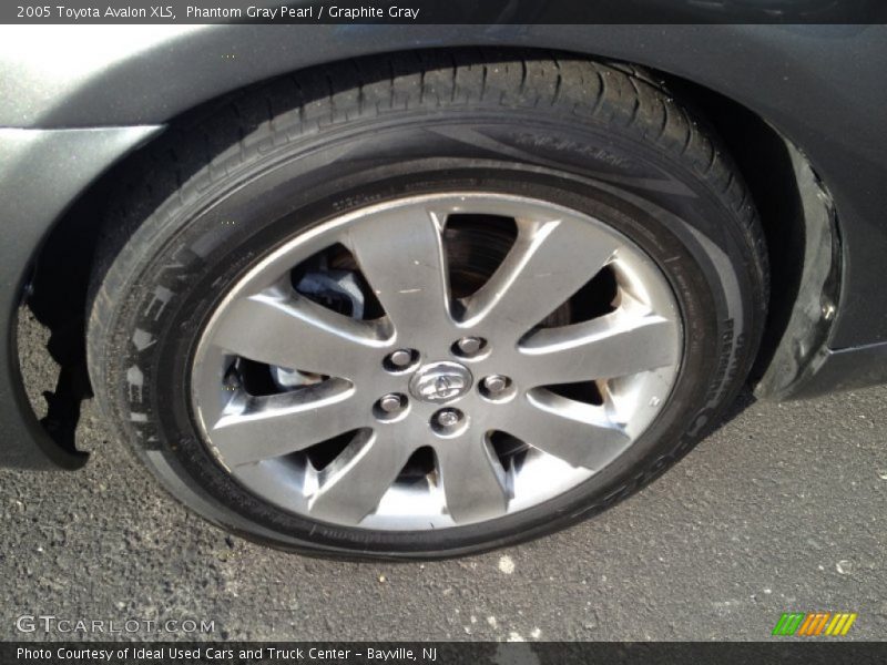 Phantom Gray Pearl / Graphite Gray 2005 Toyota Avalon XLS