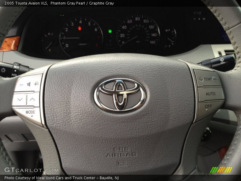 Phantom Gray Pearl / Graphite Gray 2005 Toyota Avalon XLS