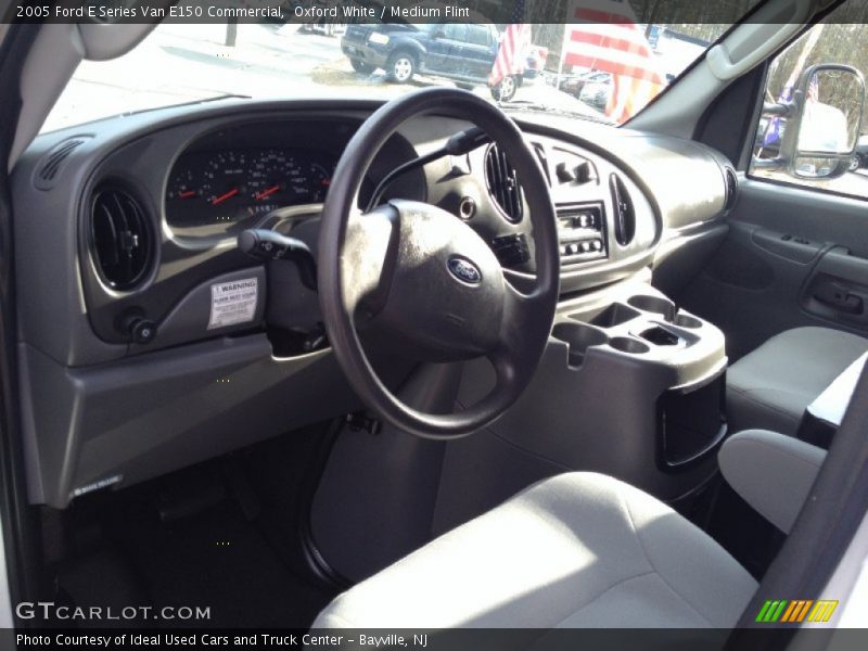 Oxford White / Medium Flint 2005 Ford E Series Van E150 Commercial