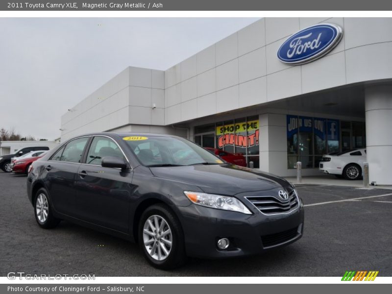 Magnetic Gray Metallic / Ash 2011 Toyota Camry XLE