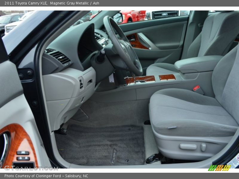 Magnetic Gray Metallic / Ash 2011 Toyota Camry XLE