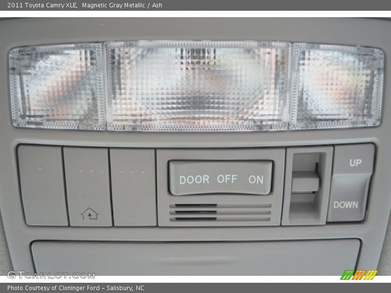 Magnetic Gray Metallic / Ash 2011 Toyota Camry XLE