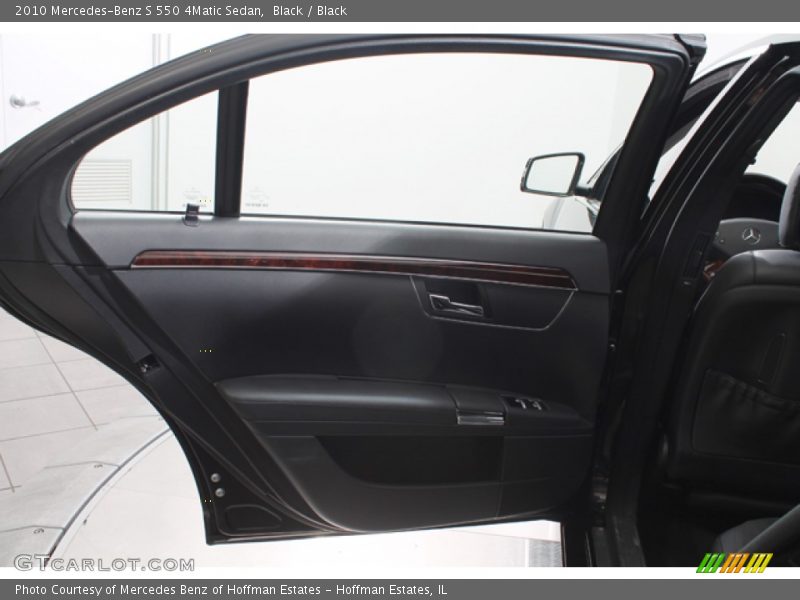 Black / Black 2010 Mercedes-Benz S 550 4Matic Sedan