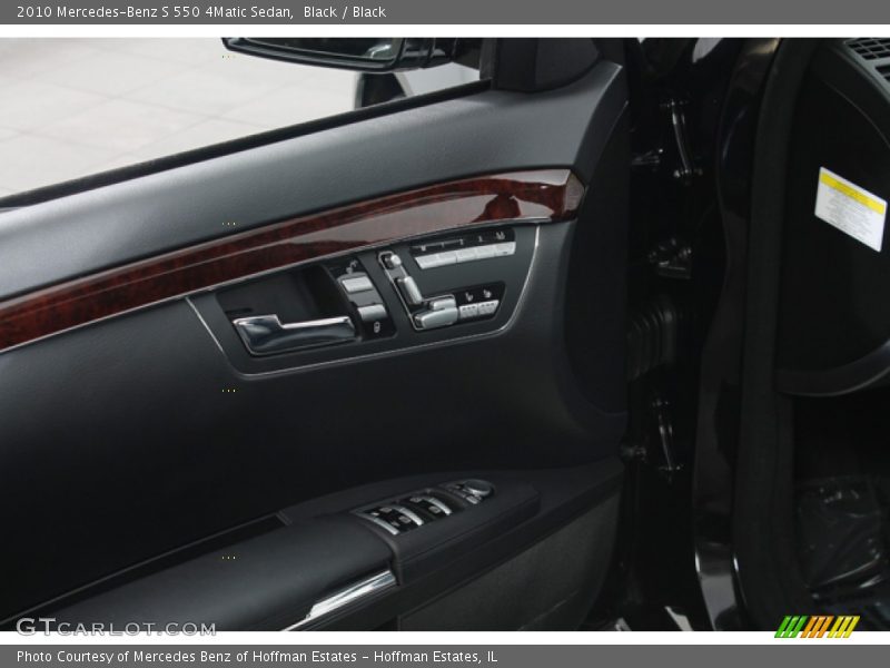 Black / Black 2010 Mercedes-Benz S 550 4Matic Sedan