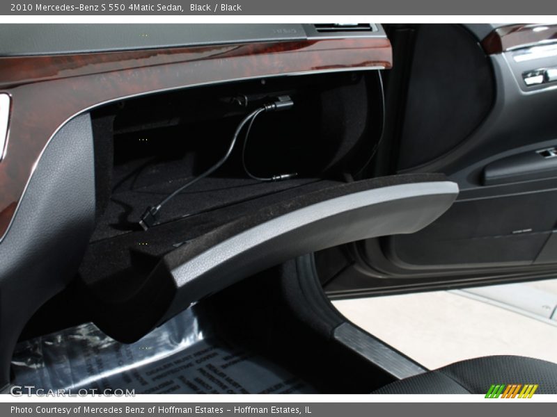 Black / Black 2010 Mercedes-Benz S 550 4Matic Sedan