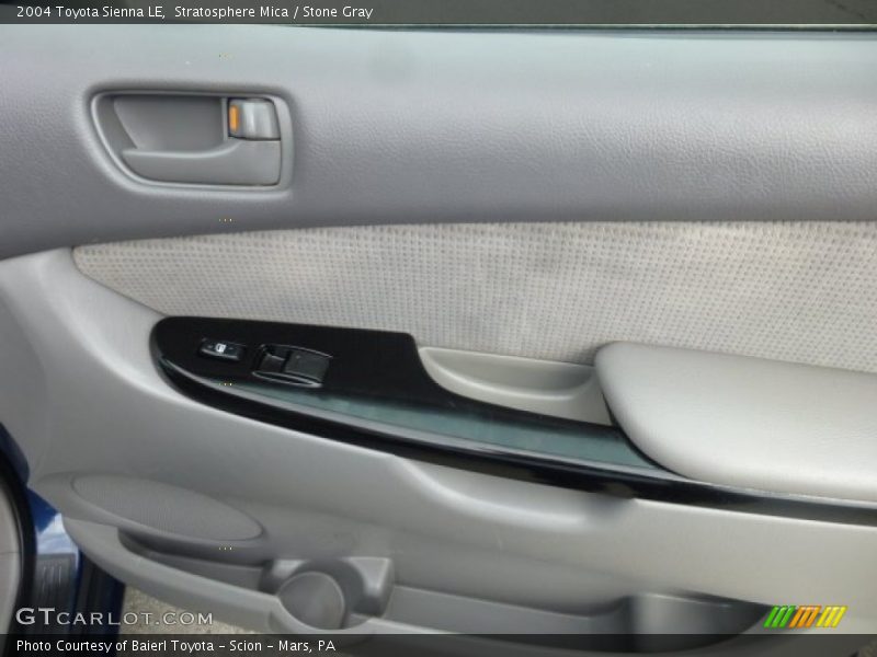 Stratosphere Mica / Stone Gray 2004 Toyota Sienna LE