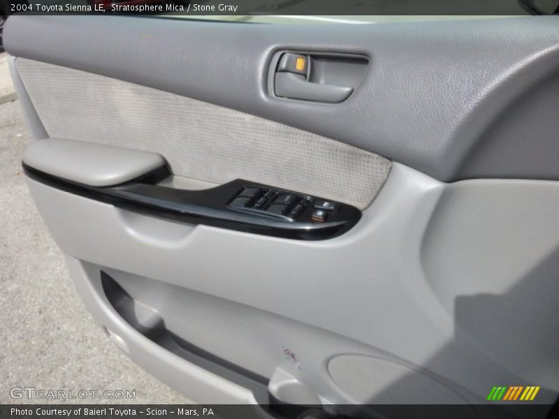 Stratosphere Mica / Stone Gray 2004 Toyota Sienna LE
