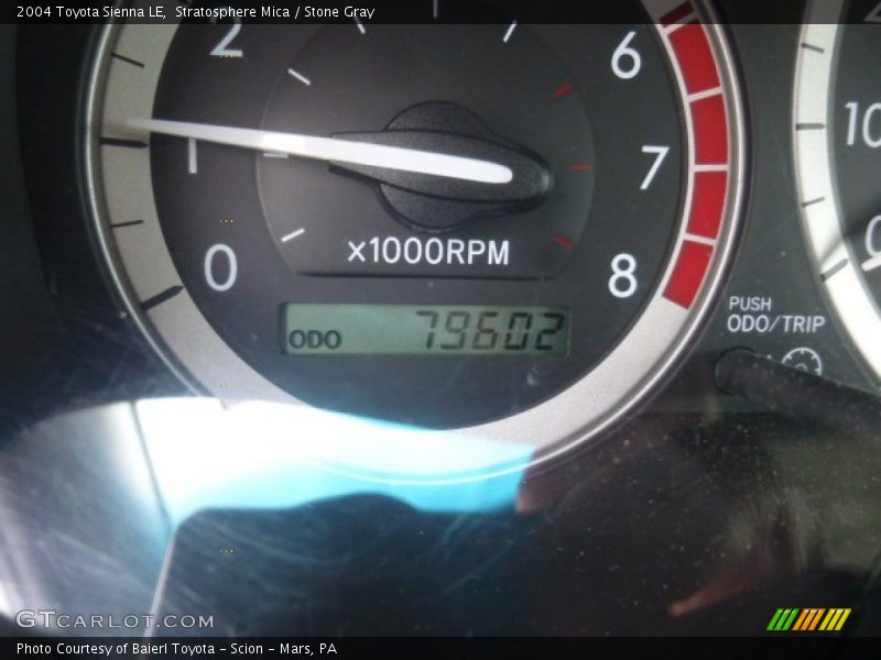 Stratosphere Mica / Stone Gray 2004 Toyota Sienna LE