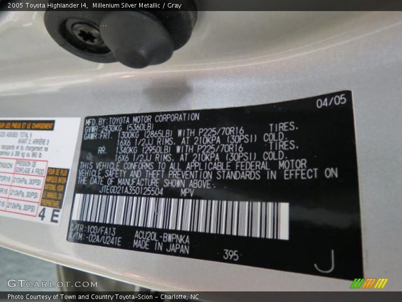 Millenium Silver Metallic / Gray 2005 Toyota Highlander I4