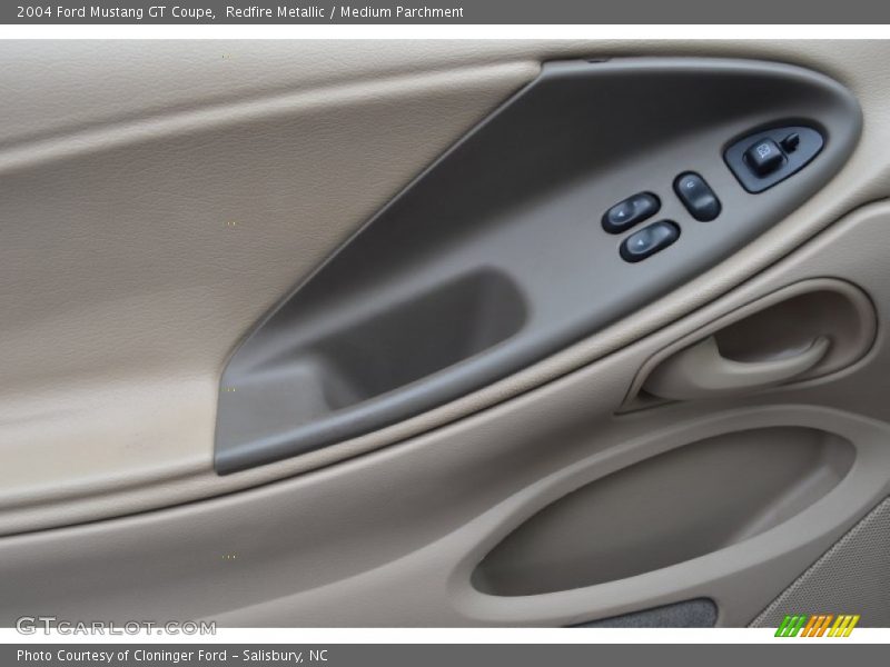 Redfire Metallic / Medium Parchment 2004 Ford Mustang GT Coupe