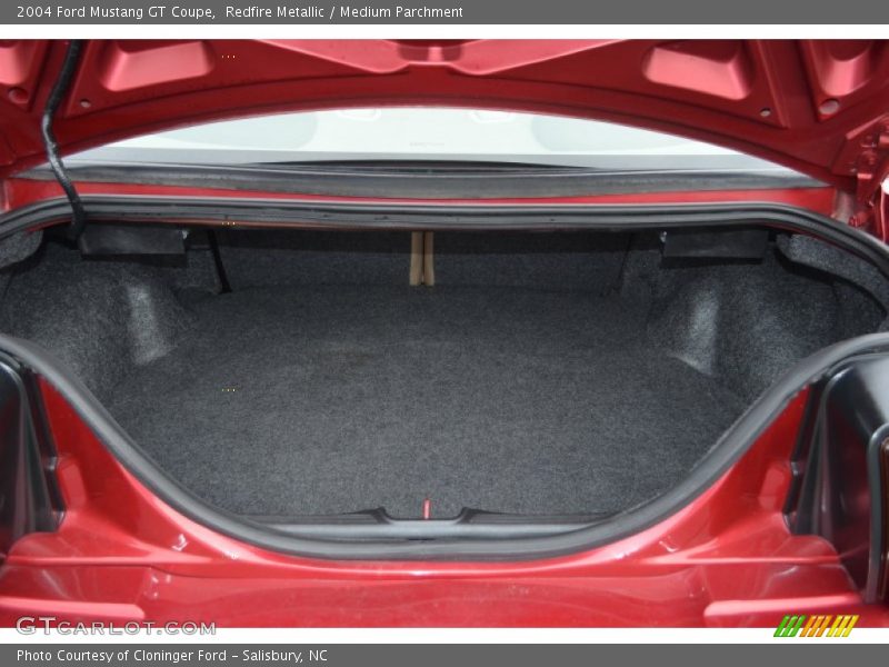  2004 Mustang GT Coupe Trunk