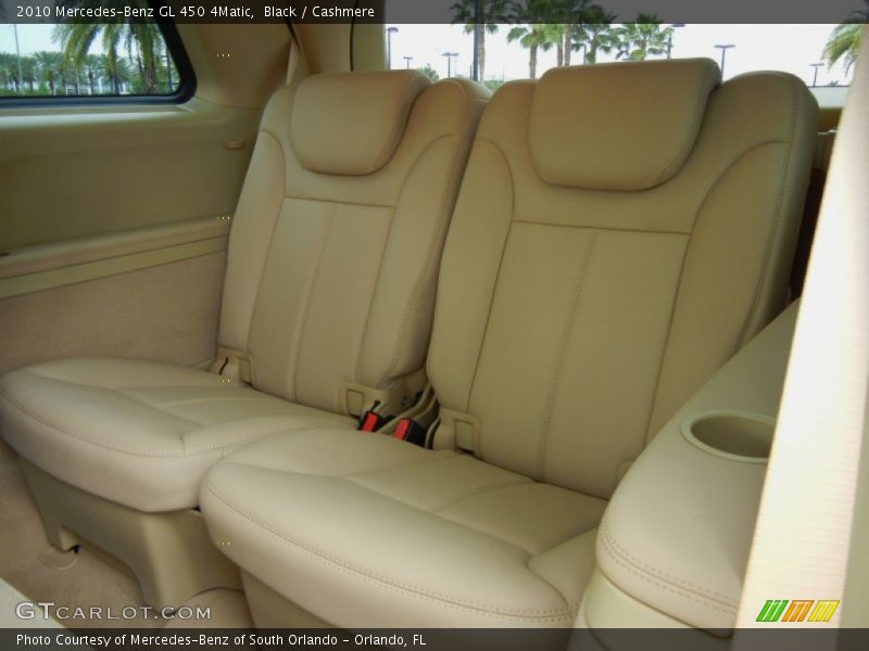 Rear Seat of 2010 GL 450 4Matic