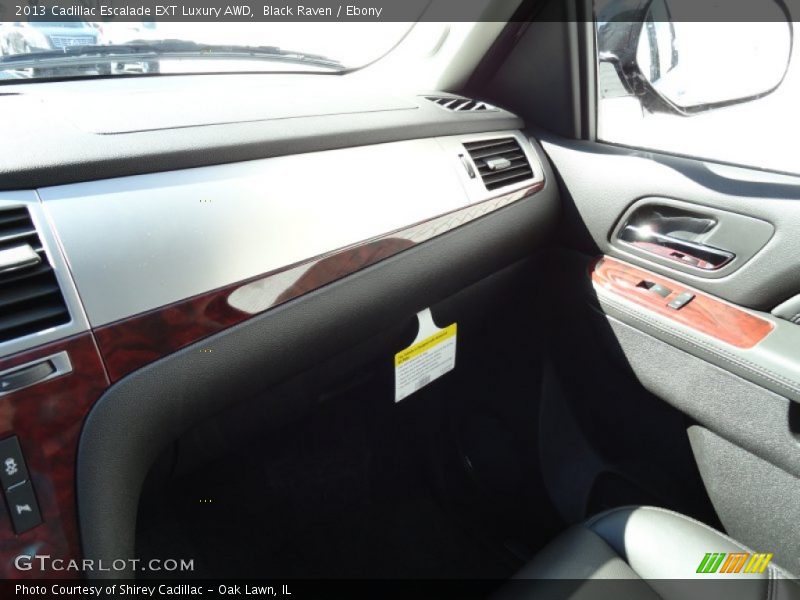 Black Raven / Ebony 2013 Cadillac Escalade EXT Luxury AWD