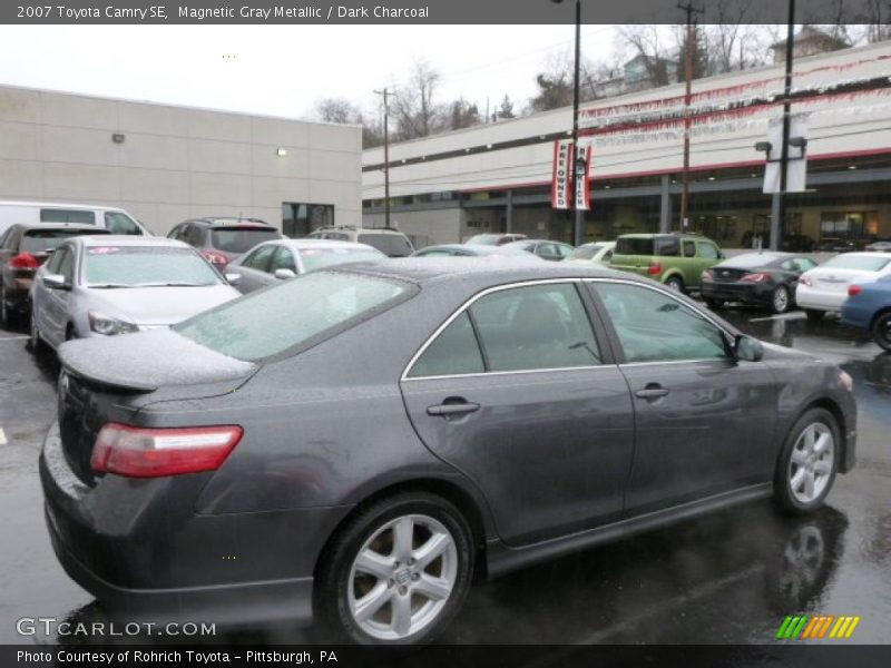 Magnetic Gray Metallic / Dark Charcoal 2007 Toyota Camry SE