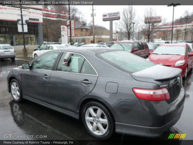 Magnetic Gray Metallic / Dark Charcoal 2007 Toyota Camry SE