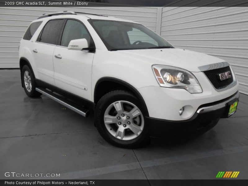 Front 3/4 View of 2009 Acadia SLT