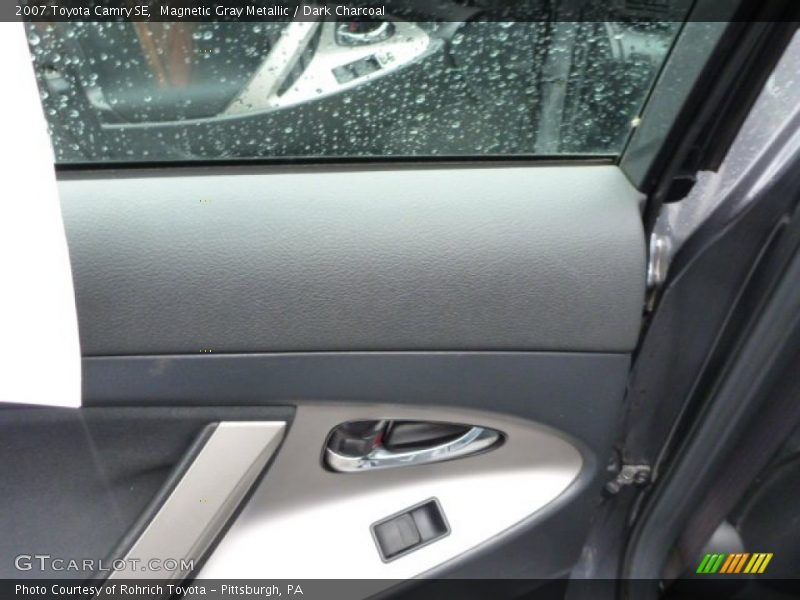 Magnetic Gray Metallic / Dark Charcoal 2007 Toyota Camry SE