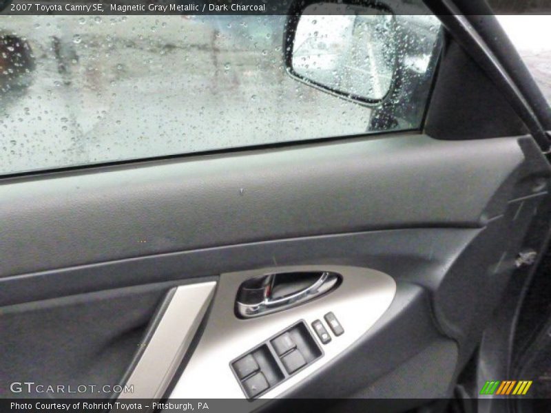 Magnetic Gray Metallic / Dark Charcoal 2007 Toyota Camry SE