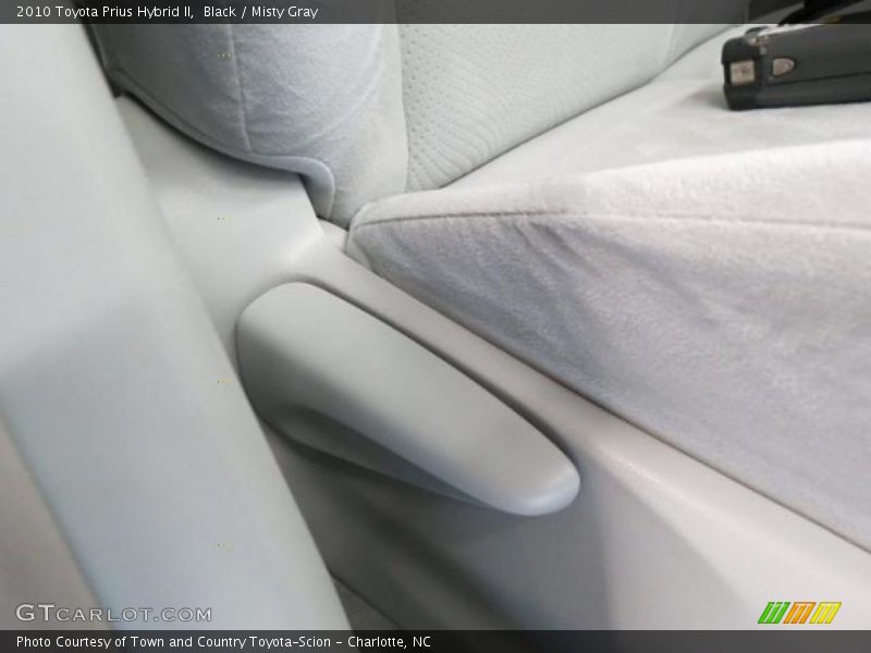 Black / Misty Gray 2010 Toyota Prius Hybrid II