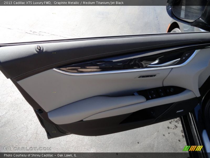 Graphite Metallic / Medium Titanium/Jet Black 2013 Cadillac XTS Luxury FWD