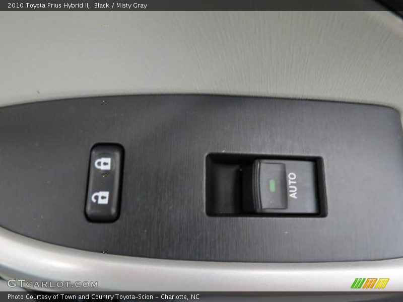 Black / Misty Gray 2010 Toyota Prius Hybrid II