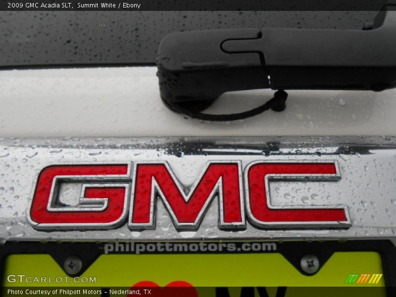 Summit White / Ebony 2009 GMC Acadia SLT