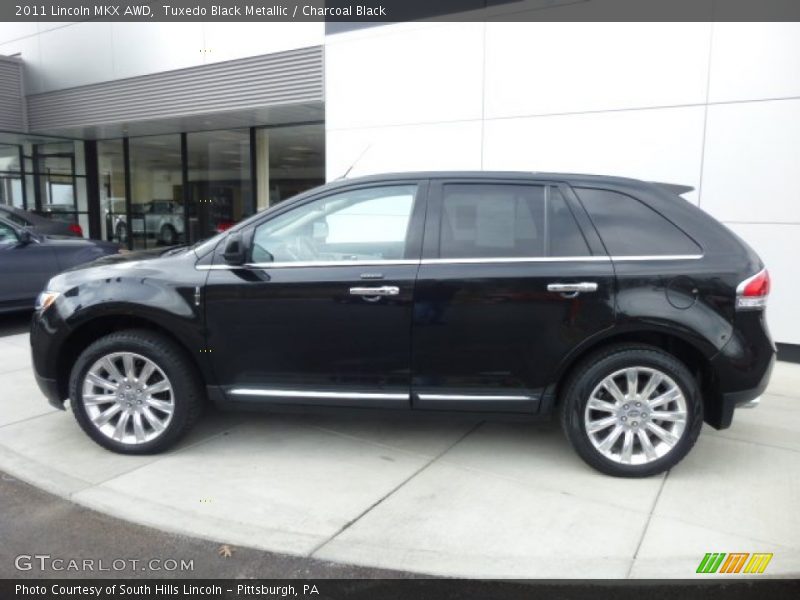 Tuxedo Black Metallic / Charcoal Black 2011 Lincoln MKX AWD