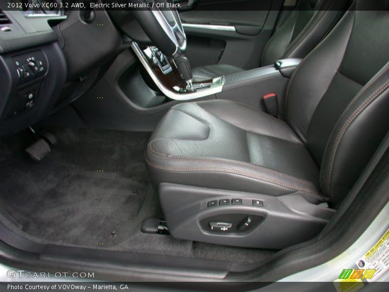 Front Seat of 2012 XC60 3.2 AWD