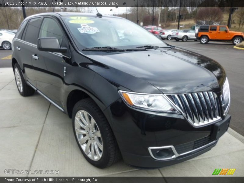 Tuxedo Black Metallic / Charcoal Black 2011 Lincoln MKX AWD