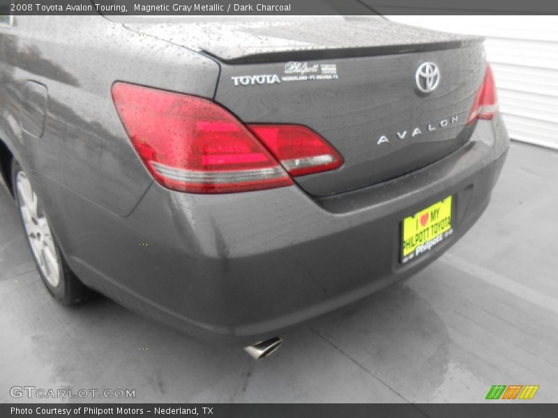 Magnetic Gray Metallic / Dark Charcoal 2008 Toyota Avalon Touring