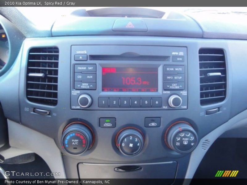 Controls of 2010 Optima LX