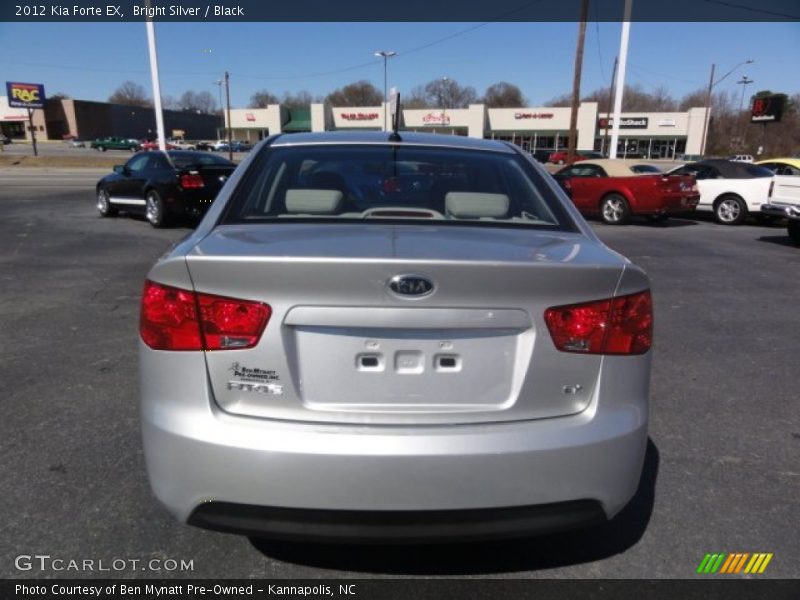 Bright Silver / Black 2012 Kia Forte EX