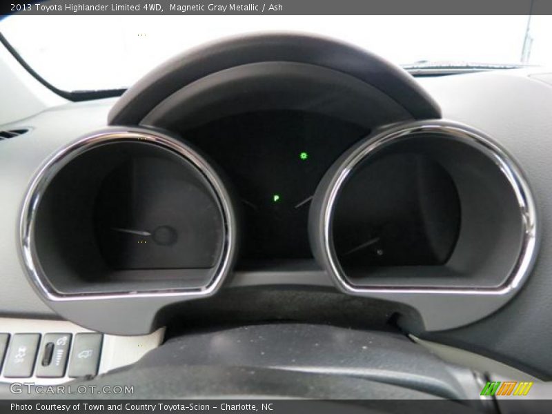 Magnetic Gray Metallic / Ash 2013 Toyota Highlander Limited 4WD