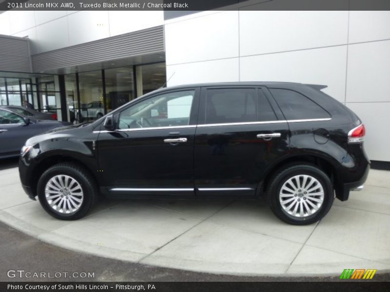 Tuxedo Black Metallic / Charcoal Black 2011 Lincoln MKX AWD