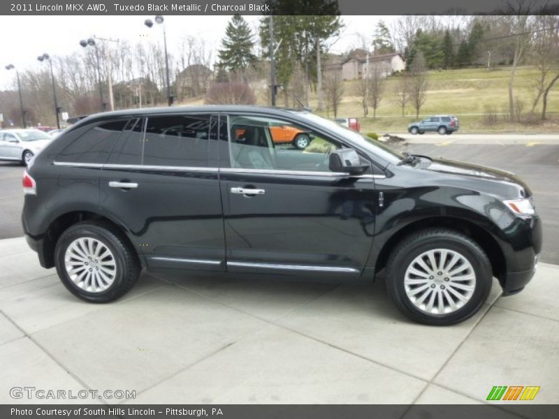 Tuxedo Black Metallic / Charcoal Black 2011 Lincoln MKX AWD