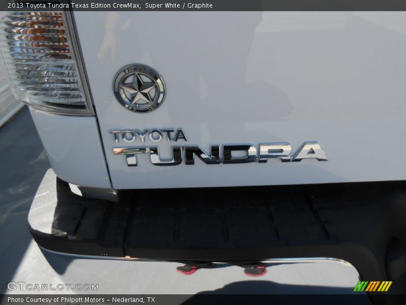 Super White / Graphite 2013 Toyota Tundra Texas Edition CrewMax