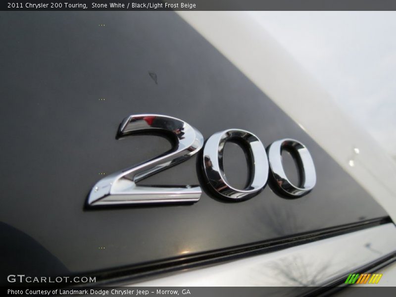 Stone White / Black/Light Frost Beige 2011 Chrysler 200 Touring