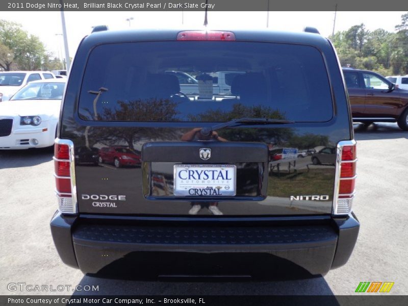 Brilliant Black Crystal Pearl / Dark Slate Gray 2011 Dodge Nitro Heat
