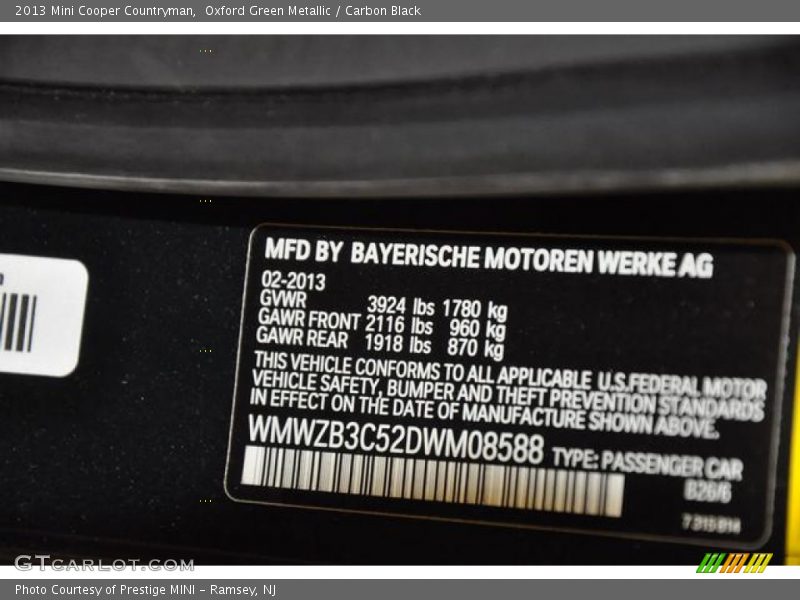 Oxford Green Metallic / Carbon Black 2013 Mini Cooper Countryman