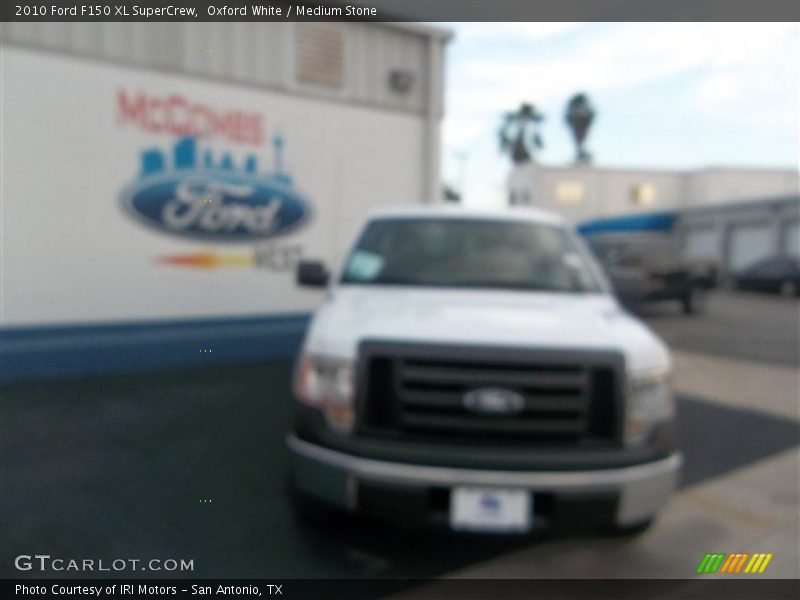 Oxford White / Medium Stone 2010 Ford F150 XL SuperCrew