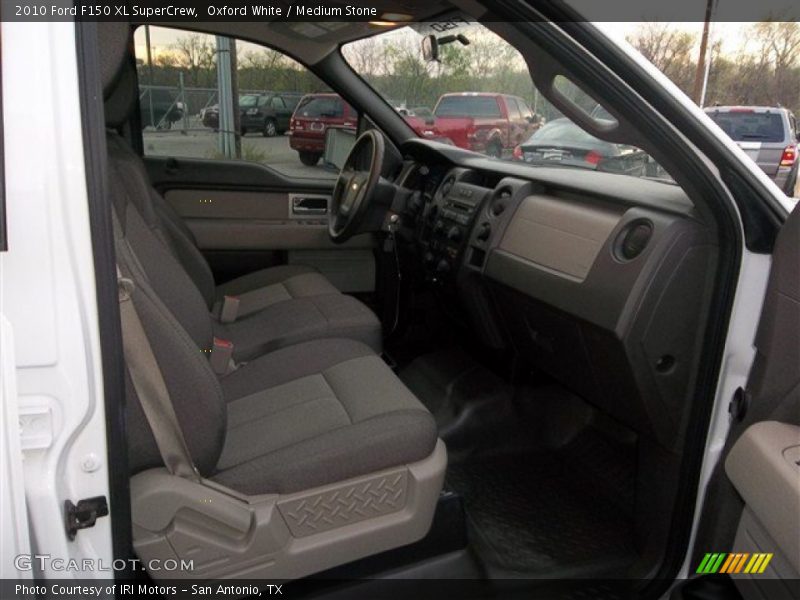 Oxford White / Medium Stone 2010 Ford F150 XL SuperCrew