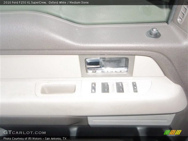Oxford White / Medium Stone 2010 Ford F150 XL SuperCrew