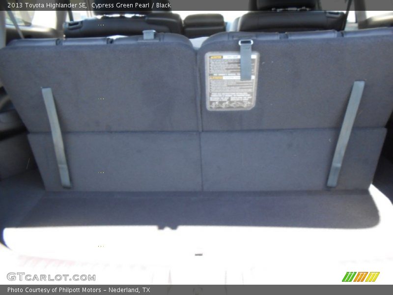 Cypress Green Pearl / Black 2013 Toyota Highlander SE