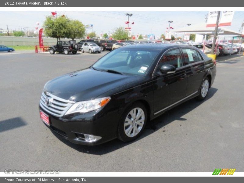 Black / Black 2012 Toyota Avalon