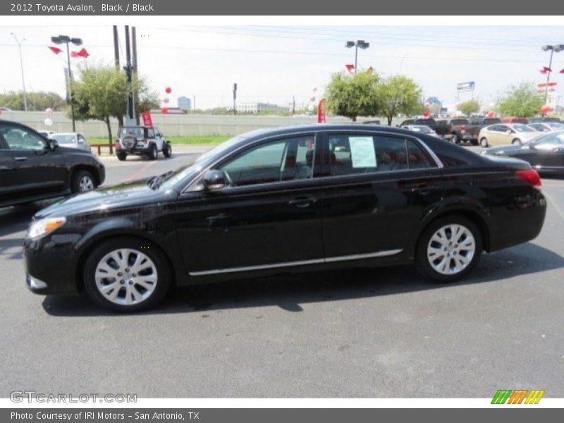Black / Black 2012 Toyota Avalon