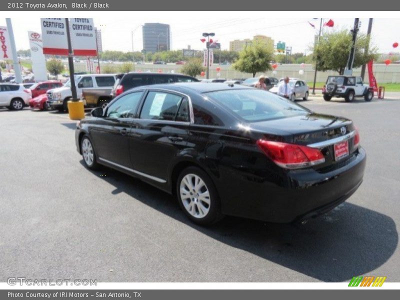 Black / Black 2012 Toyota Avalon
