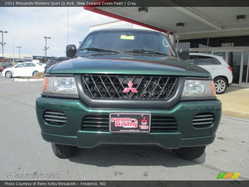 New Zealand Green Pearl / Gray 2001 Mitsubishi Montero Sport LS 4x4