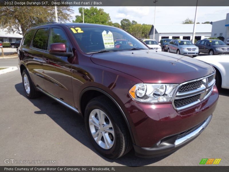 Front 3/4 View of 2012 Durango SXT