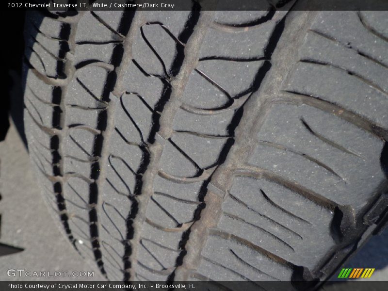 White / Cashmere/Dark Gray 2012 Chevrolet Traverse LT